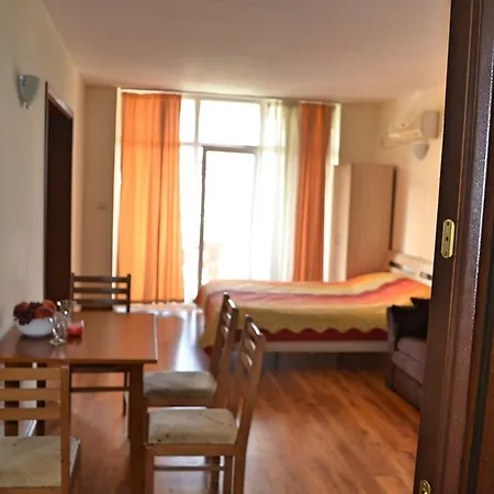 Semiramida Garden Eh * Slăntjev Brjag